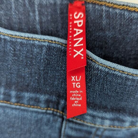 Spanx Distressed Ankle Size XL Skinny Jeans in Medium Wash Slimming Jegging - Picture 3 of 4